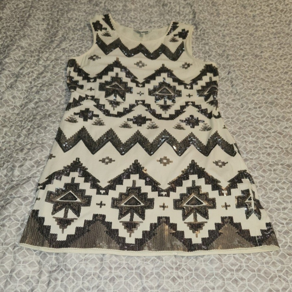 Express Cream Textured Top